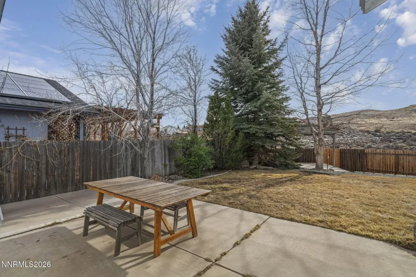 750 Golden Valley, Reno, Nevada 89506, 3 Bedrooms Bedrooms, ,2 BathroomsBathrooms,Residential,Residential,Golden Valley,260001248