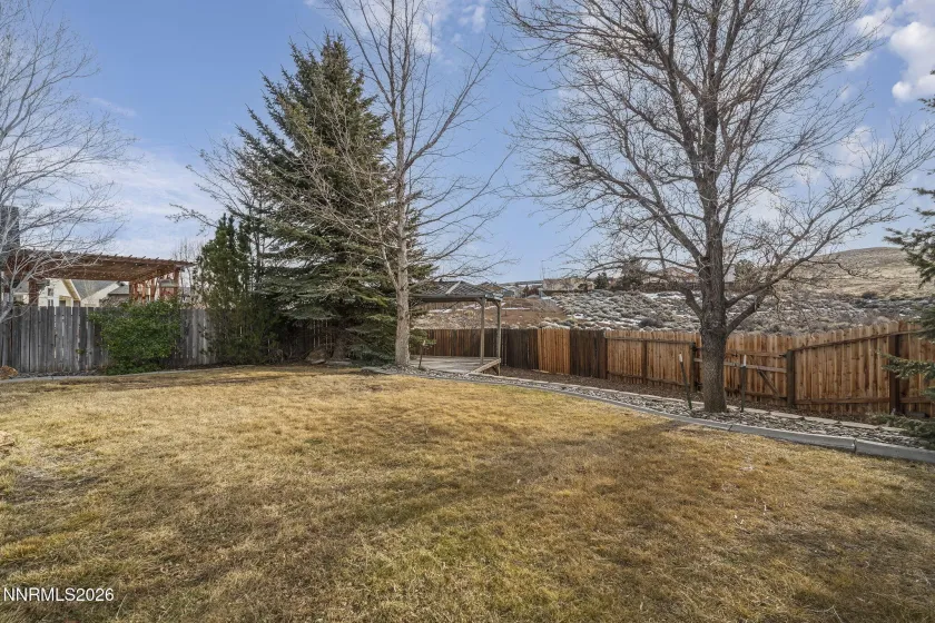 750 Golden Valley, Reno, Nevada 89506, 3 Bedrooms Bedrooms, ,2 BathroomsBathrooms,Residential,Residential,Golden Valley,260001248