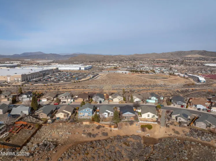 750 Golden Valley, Reno, Nevada 89506, 3 Bedrooms Bedrooms, ,2 BathroomsBathrooms,Residential,Residential,Golden Valley,260001248