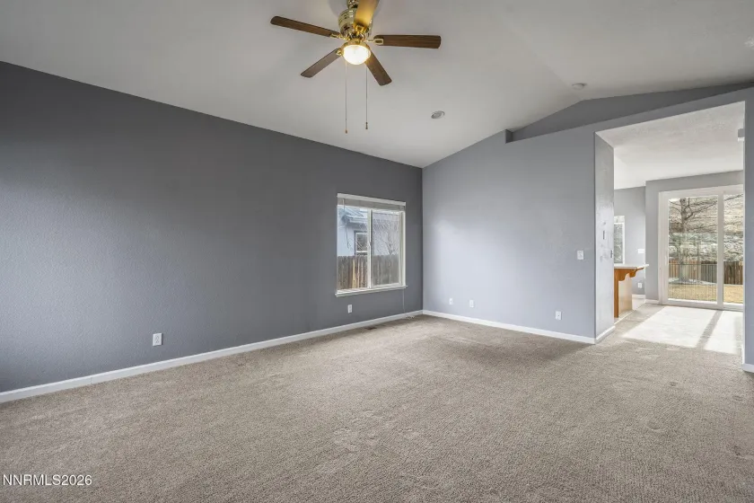 750 Golden Valley, Reno, Nevada 89506, 3 Bedrooms Bedrooms, ,2 BathroomsBathrooms,Residential,Residential,Golden Valley,260001248