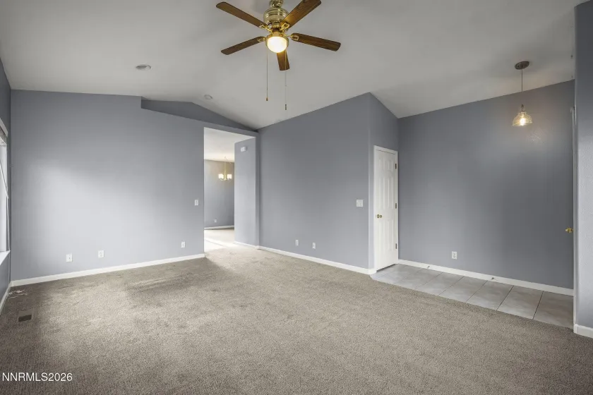 750 Golden Valley, Reno, Nevada 89506, 3 Bedrooms Bedrooms, ,2 BathroomsBathrooms,Residential,Residential,Golden Valley,260001248