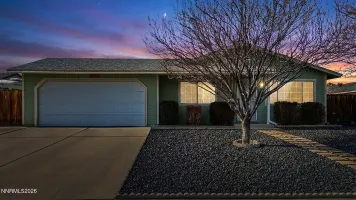823 Overland, Dayton, Nevada 89403, 3 Bedrooms Bedrooms, ,2 BathroomsBathrooms,Residential,Residential,Overland,260001250