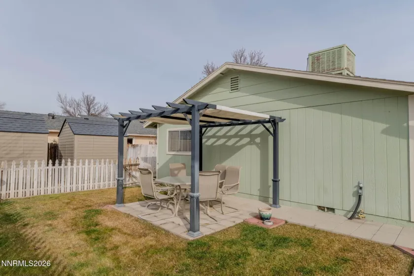 823 Overland, Dayton, Nevada 89403, 3 Bedrooms Bedrooms, ,2 BathroomsBathrooms,Residential,Residential,Overland,260001250