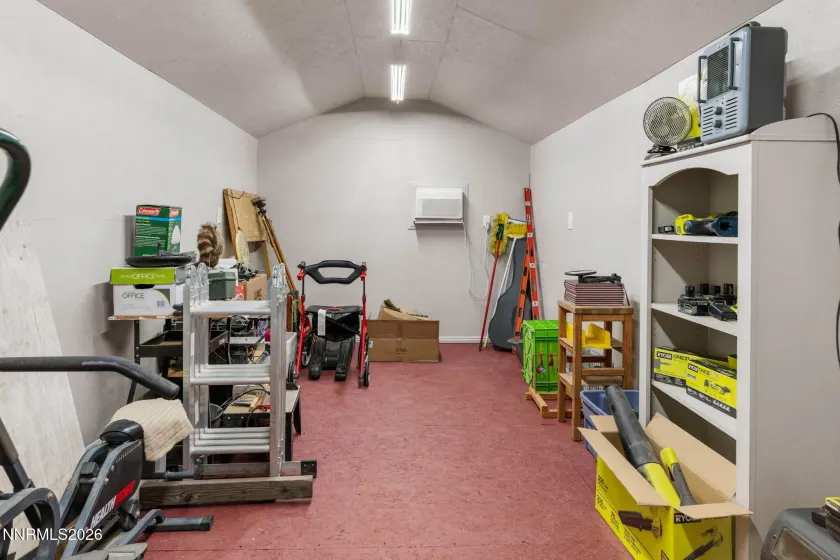 823 Overland, Dayton, Nevada 89403, 3 Bedrooms Bedrooms, ,2 BathroomsBathrooms,Residential,Residential,Overland,260001250