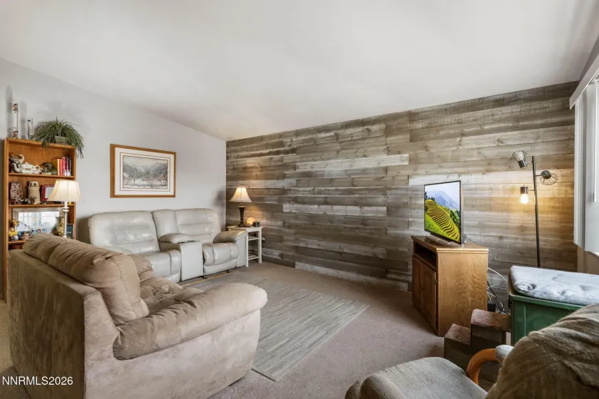 823 Overland, Dayton, Nevada 89403, 3 Bedrooms Bedrooms, ,2 BathroomsBathrooms,Residential,Residential,Overland,260001250