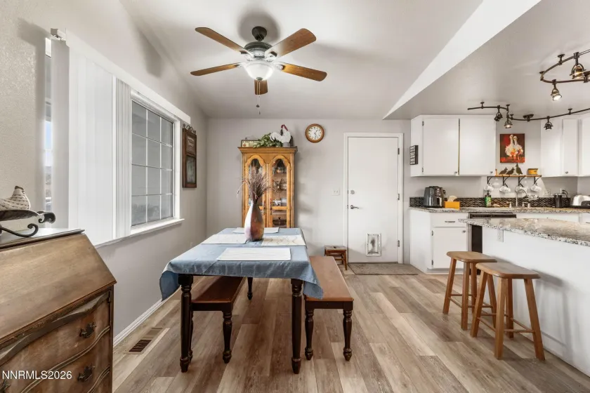 823 Overland, Dayton, Nevada 89403, 3 Bedrooms Bedrooms, ,2 BathroomsBathrooms,Residential,Residential,Overland,260001250