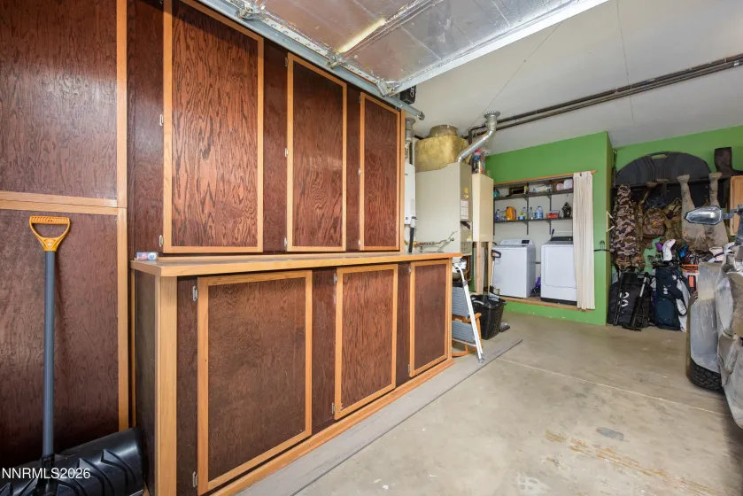 624 Victoria, Gardnerville, Nevada 89460, 3 Bedrooms Bedrooms, ,2 BathroomsBathrooms,Residential,Residential,Victoria,260001252