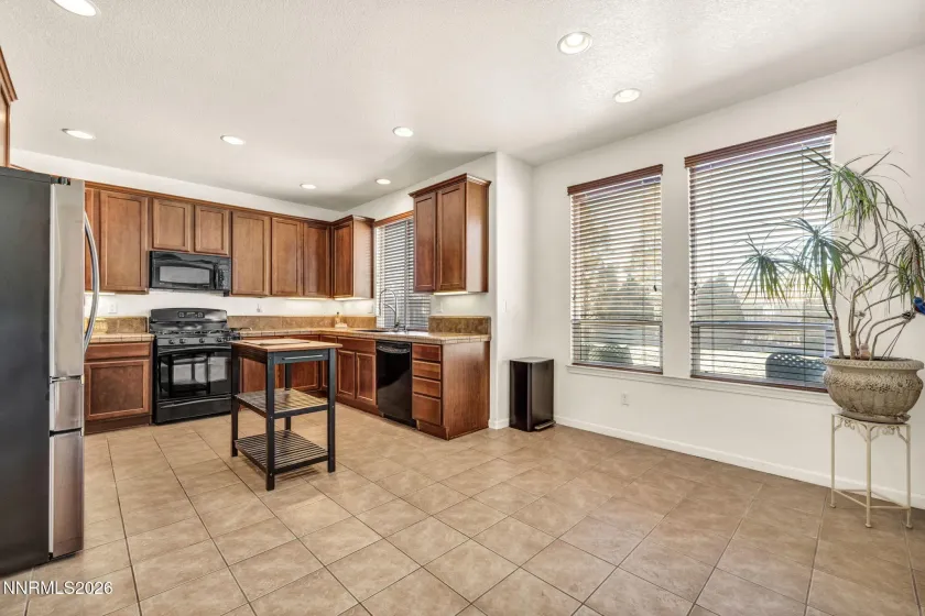 325 Jackson Springs, Reno, Nevada 89523, 4 Bedrooms Bedrooms, ,3 BathroomsBathrooms,Residential,Residential,Jackson Springs,260001253