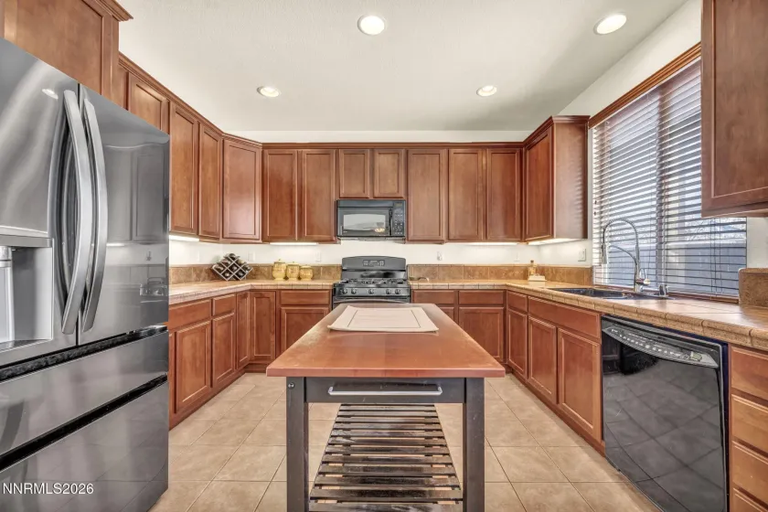 325 Jackson Springs, Reno, Nevada 89523, 4 Bedrooms Bedrooms, ,3 BathroomsBathrooms,Residential,Residential,Jackson Springs,260001253