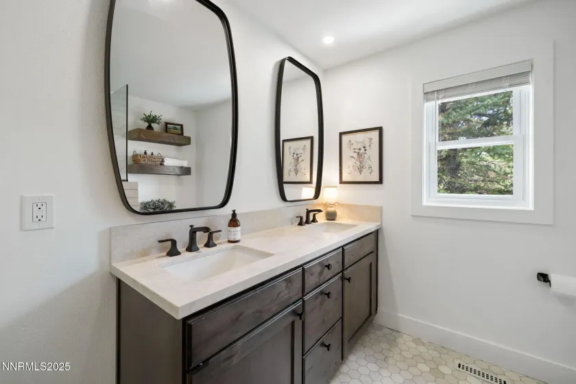 13205 Welcome, Reno, Nevada 89511, 5 Bedrooms Bedrooms, ,6 BathroomsBathrooms,Residential,Residential,Welcome,260001260