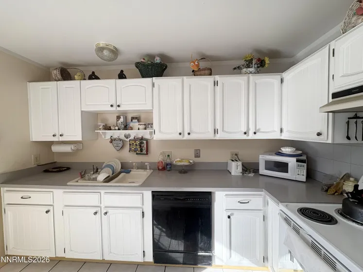 4330 Valdez, Reno, Nevada 89502, 4 Bedrooms Bedrooms, ,2 BathroomsBathrooms,Residential,Residential,Valdez,260001262