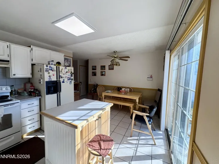 4330 Valdez, Reno, Nevada 89502, 4 Bedrooms Bedrooms, ,2 BathroomsBathrooms,Residential,Residential,Valdez,260001262