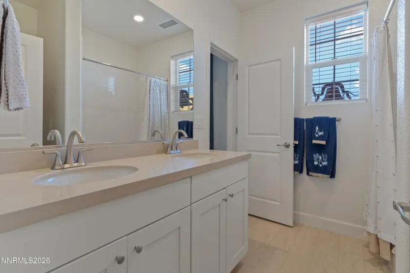 2840 Trail Rider, Reno, Nevada 89521, 4 Bedrooms Bedrooms, ,4 BathroomsBathrooms,Residential,Residential,Trail Rider,260001266