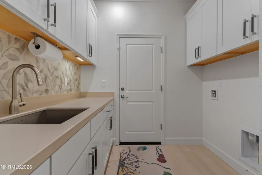 2840 Trail Rider, Reno, Nevada 89521, 4 Bedrooms Bedrooms, ,4 BathroomsBathrooms,Residential,Residential,Trail Rider,260001266