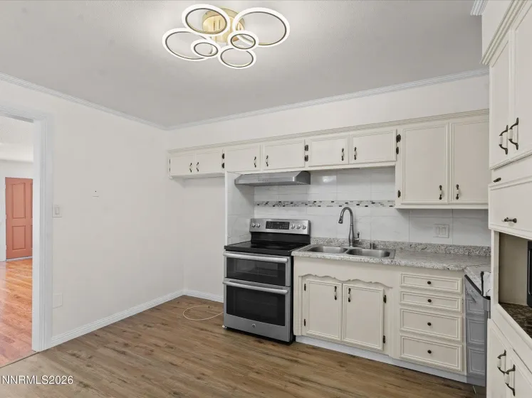 1540 Tyler, Sparks, Nevada 89431, 3 Bedrooms Bedrooms, ,2 BathroomsBathrooms,Residential,Residential,Tyler,260001267