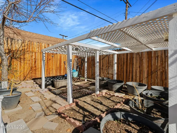 1540 Tyler, Sparks, Nevada 89431, 3 Bedrooms Bedrooms, ,2 BathroomsBathrooms,Residential,Residential,Tyler,260001267