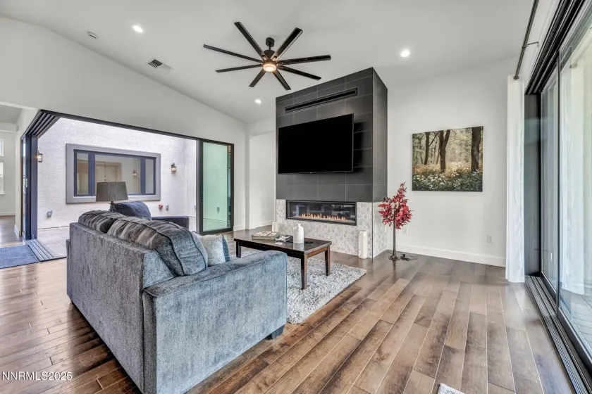 2348 Hammer Falls, Reno, Nevada 89521, 3 Bedrooms Bedrooms, ,4 BathroomsBathrooms,Residential,Residential,Hammer Falls,250056623