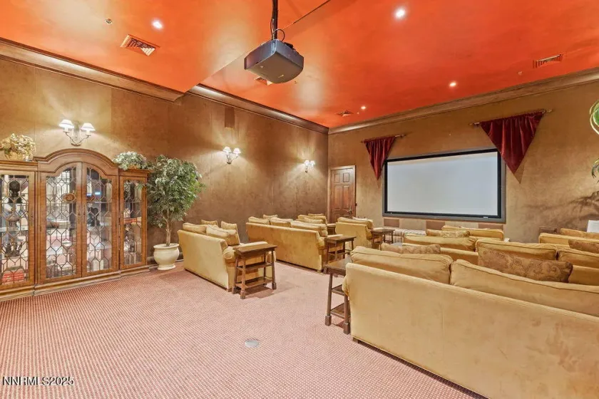 9900 Wilbur May, Reno, Nevada 89521, 3 Bedrooms Bedrooms, ,2 BathroomsBathrooms,Residential,Residential,Wilbur May,260001272