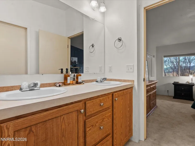 208 Julie, Dayton, Nevada 89403, 3 Bedrooms Bedrooms, ,2 BathroomsBathrooms,Residential,Residential,Julie,260000717