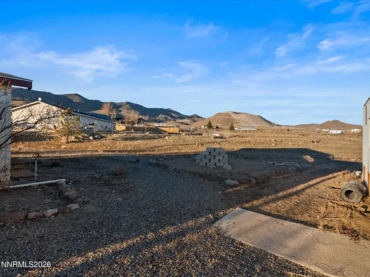 208 Julie, Dayton, Nevada 89403, 3 Bedrooms Bedrooms, ,2 BathroomsBathrooms,Residential,Residential,Julie,260000717