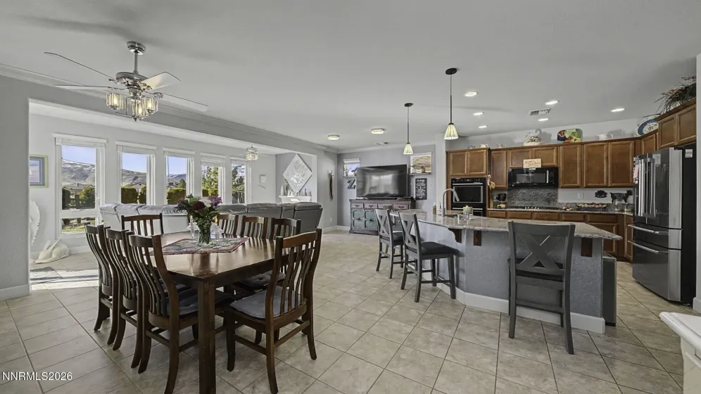 9111 Kenton, Reno, Nevada 89523, 3 Bedrooms Bedrooms, ,2 BathroomsBathrooms,Residential,Residential,Kenton,260001275