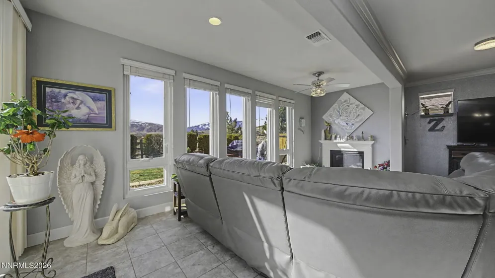 9111 Kenton, Reno, Nevada 89523, 3 Bedrooms Bedrooms, ,2 BathroomsBathrooms,Residential,Residential,Kenton,260001275