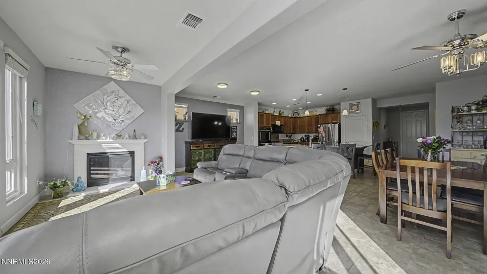 9111 Kenton, Reno, Nevada 89523, 3 Bedrooms Bedrooms, ,2 BathroomsBathrooms,Residential,Residential,Kenton,260001275
