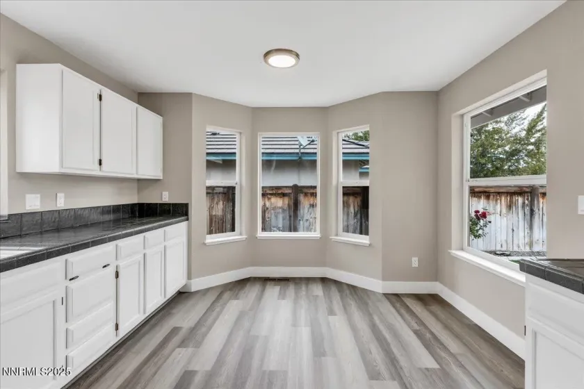 302 Royal Troon, Dayton, Nevada 89403, 3 Bedrooms Bedrooms, ,2 BathroomsBathrooms,Residential,Residential,Royal Troon,250056698