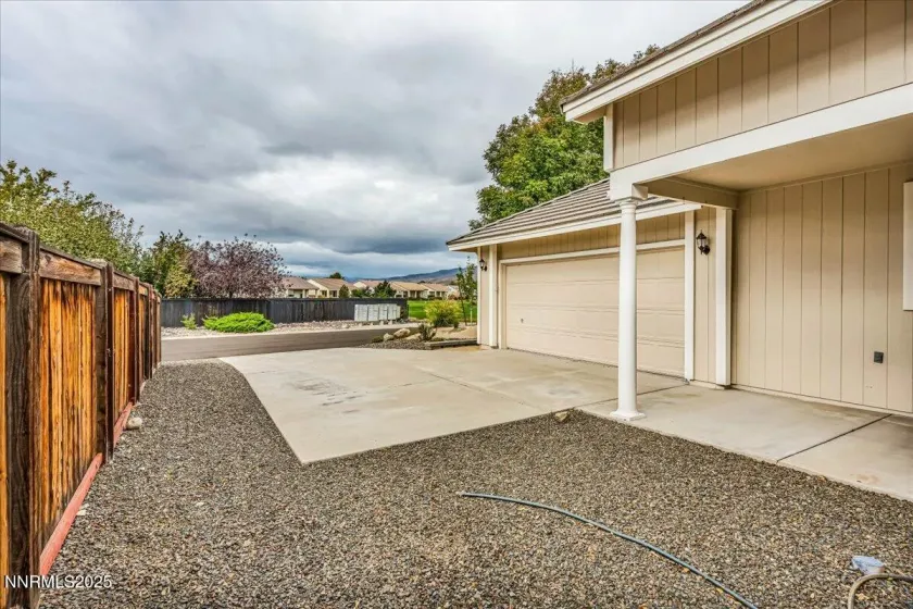 302 Royal Troon, Dayton, Nevada 89403, 3 Bedrooms Bedrooms, ,2 BathroomsBathrooms,Residential,Residential,Royal Troon,250056698