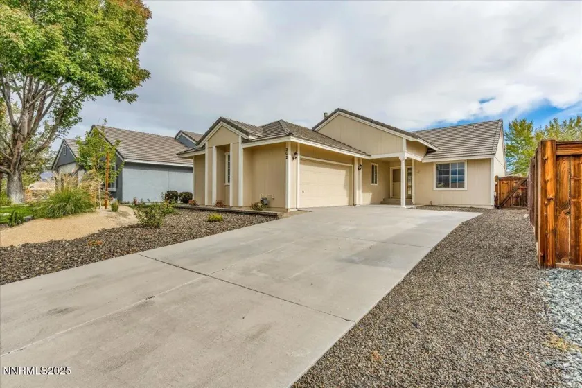 302 Royal Troon, Dayton, Nevada 89403, 3 Bedrooms Bedrooms, ,2 BathroomsBathrooms,Residential,Residential,Royal Troon,250056698