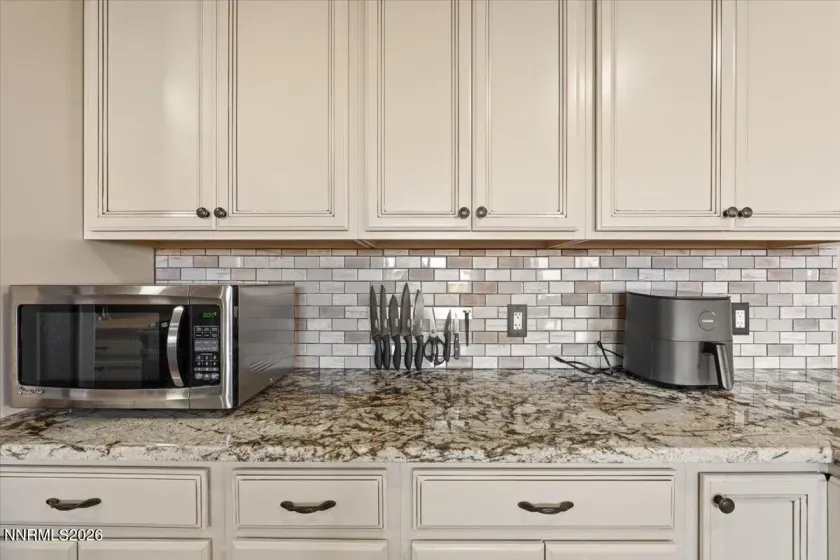 2224 Escalera, Reno, Nevada 89523, 3 Bedrooms Bedrooms, ,2 BathroomsBathrooms,Residential,Residential,Escalera,260001276