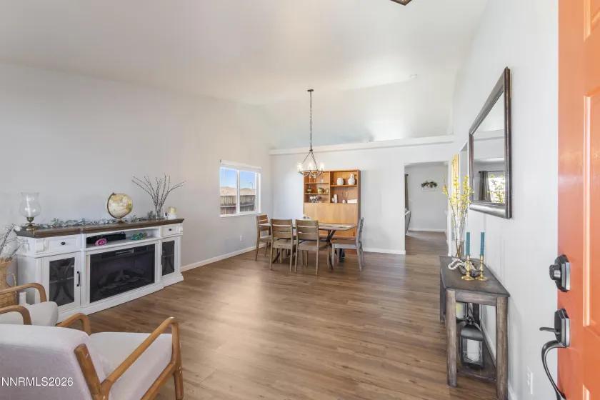 9834 Suncrest, Reno, Nevada 89506, 4 Bedrooms Bedrooms, ,2 BathroomsBathrooms,Residential,Residential,Suncrest,260001279