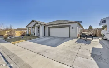 227 Red Oak, Fernley, Nevada 89408, 4 Bedrooms Bedrooms, ,3 BathroomsBathrooms,Residential,Residential,Red Oak,260001284