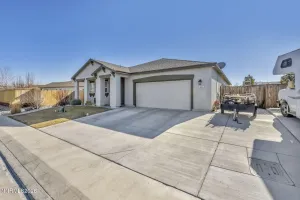 227 Red Oak, Fernley, Nevada 89408, 4 Bedrooms Bedrooms, ,3 BathroomsBathrooms,Residential,Residential,Red Oak,260001284
