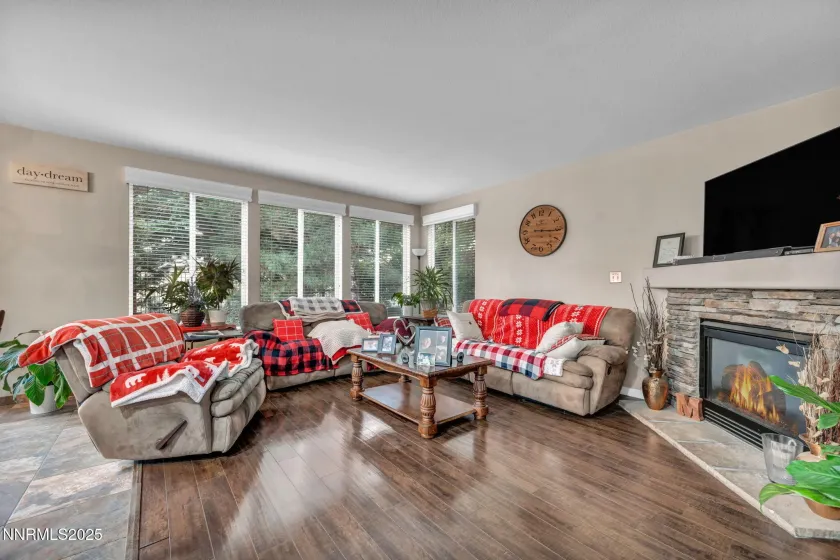 2971 Fox Trail, Reno, Nevada 89523, 3 Bedrooms Bedrooms, ,3 BathroomsBathrooms,Residential,Residential,Fox Trail,250052621