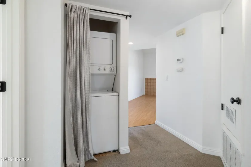 2875 Idlewild, Reno, Nevada 89509, 2 Bedrooms Bedrooms, ,2 BathroomsBathrooms,Residential,Residential,Idlewild,260001286