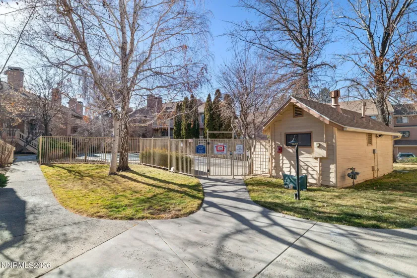 2875 Idlewild, Reno, Nevada 89509, 2 Bedrooms Bedrooms, ,2 BathroomsBathrooms,Residential,Residential,Idlewild,260001286