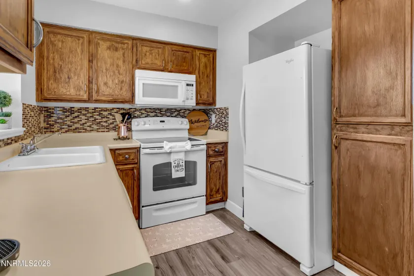 480 Aswan, Sparks, Nevada 89441, 2 Bedrooms Bedrooms, ,1 BathroomBathrooms,Residential,Residential,Aswan,260001287