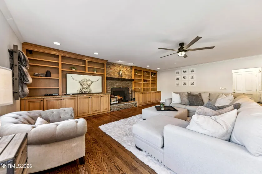 3620 Hidden Valley, Reno, Nevada 89502, 5 Bedrooms Bedrooms, ,3 BathroomsBathrooms,Residential,Residential,Hidden Valley,260001288