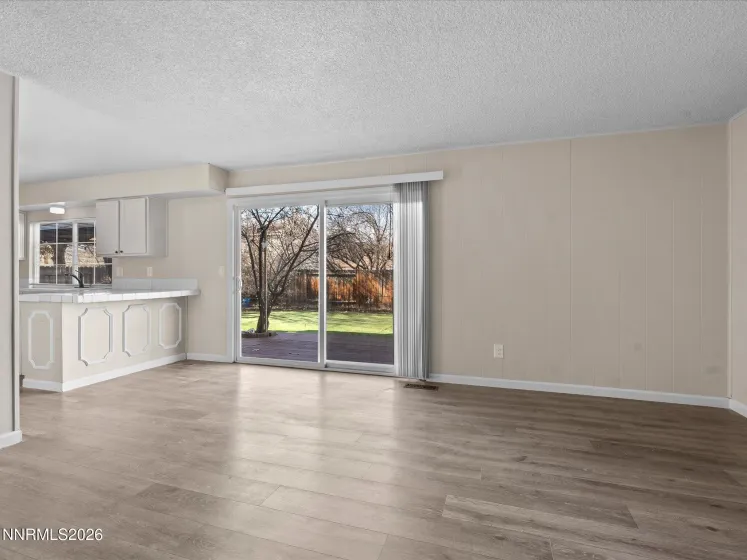 1074 Glen Martin, Sparks, Nevada 89434, 4 Bedrooms Bedrooms, ,3 BathroomsBathrooms,Residential,Residential,Glen Martin,260001292