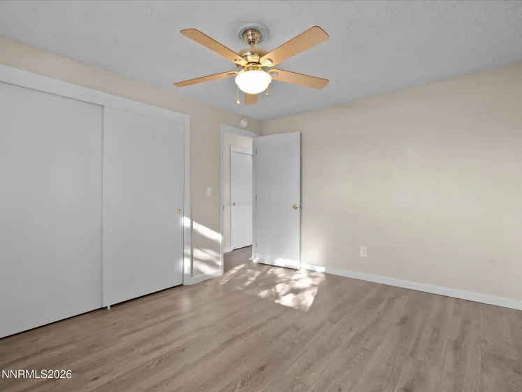 1074 Glen Martin, Sparks, Nevada 89434, 4 Bedrooms Bedrooms, ,3 BathroomsBathrooms,Residential,Residential,Glen Martin,260001292