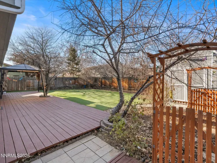 1074 Glen Martin, Sparks, Nevada 89434, 4 Bedrooms Bedrooms, ,3 BathroomsBathrooms,Residential,Residential,Glen Martin,260001292