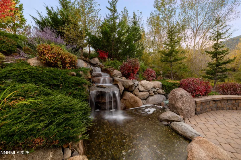 5775 Lausanne, Reno, Nevada 89511, 4 Bedrooms Bedrooms, ,6 BathroomsBathrooms,Residential,Residential,Lausanne,250057258