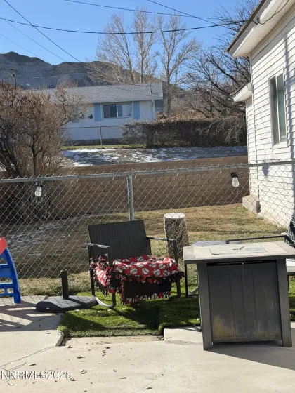 442 Idaho, Tonopah, Nevada 89049, 3 Bedrooms Bedrooms, ,2 BathroomsBathrooms,Residential,Residential,Idaho,260000392