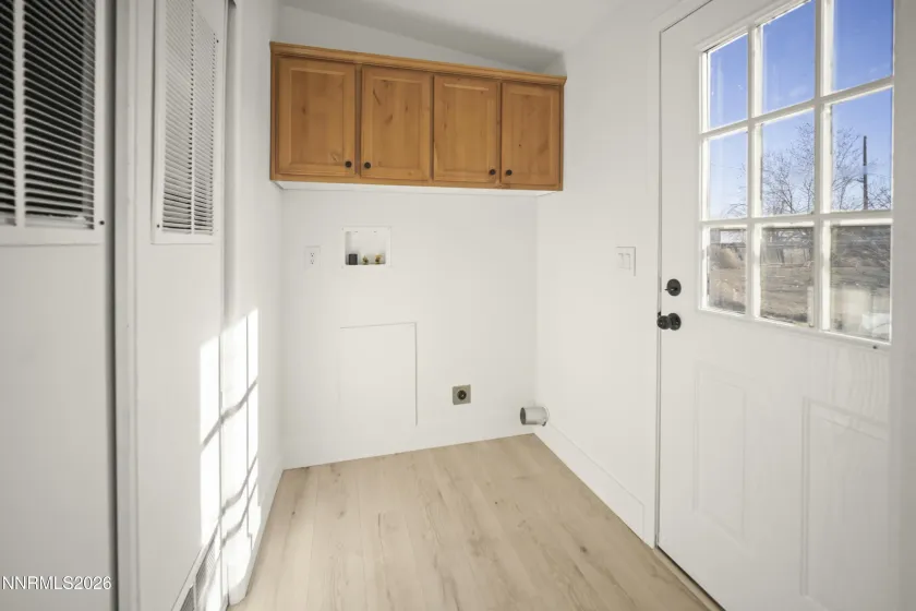 2920 Fort Churchill, Silver Springs, Nevada 89429, 3 Bedrooms Bedrooms, ,2 BathroomsBathrooms,Residential,Residential,Fort Churchill,260001298