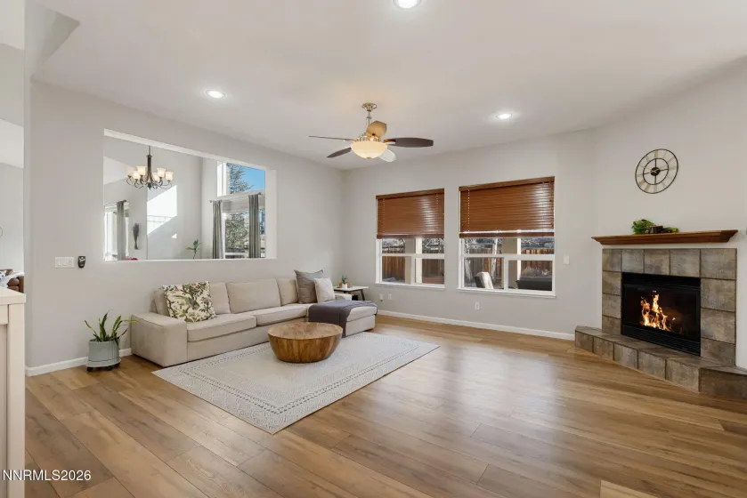 5958 Solstice, Sparks, Nevada 89436, 4 Bedrooms Bedrooms, ,3 BathroomsBathrooms,Residential,Residential,Solstice,260001300