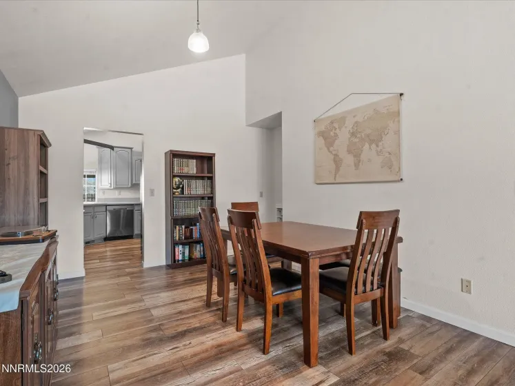 1009 Deena, Fallon, Nevada 89406, 4 Bedrooms Bedrooms, ,3 BathroomsBathrooms,Residential,Residential,Deena,260001304