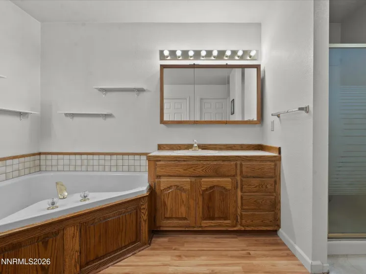 1009 Deena, Fallon, Nevada 89406, 4 Bedrooms Bedrooms, ,3 BathroomsBathrooms,Residential,Residential,Deena,260001304