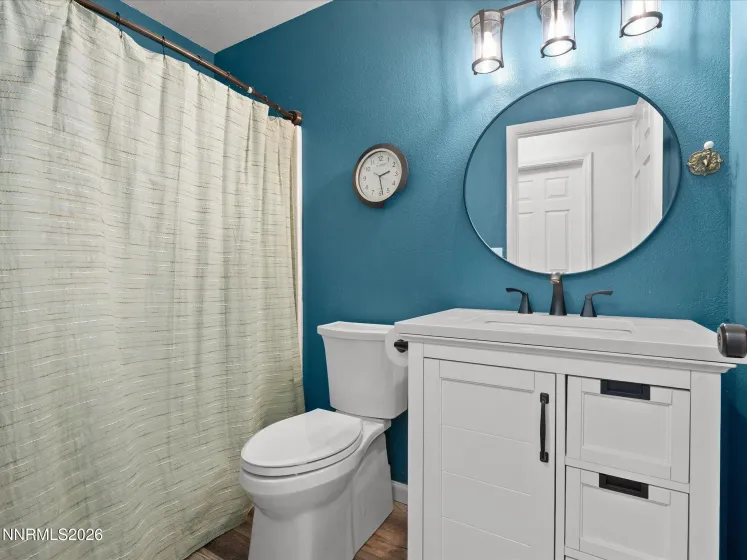 1009 Deena, Fallon, Nevada 89406, 4 Bedrooms Bedrooms, ,3 BathroomsBathrooms,Residential,Residential,Deena,260001304