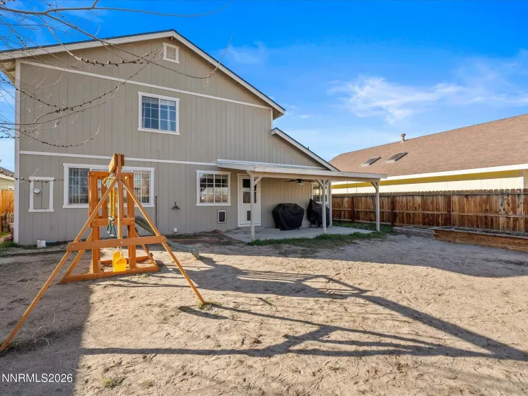 1009 Deena, Fallon, Nevada 89406, 4 Bedrooms Bedrooms, ,3 BathroomsBathrooms,Residential,Residential,Deena,260001304